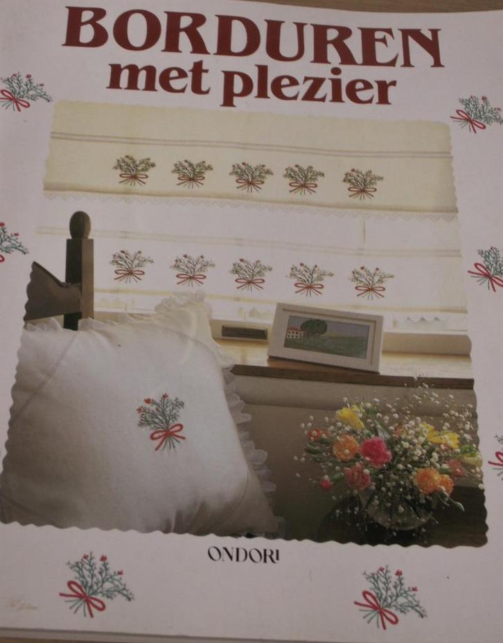 Boek: Borduren met plezier, Hobby en Vrije tijd, Borduren en Borduurmachines, Zo goed als nieuw, Patroon, Ophalen of Verzenden