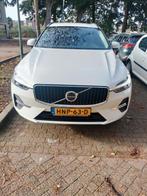 Volvo XC60 B4 197pk Mild Hybrid Aut 2022 Wit, Auto's, Volvo, Stof, Zwart, 4 cilinders, 1969 cc