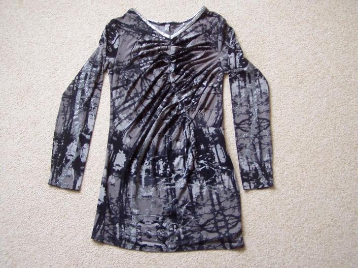 Zwarte tuniek POOOLS, Kleding | Dames, Blouses en Tunieken, Zo goed als nieuw, Maat 38/40 (M), Zwart, Ophalen of Verzenden