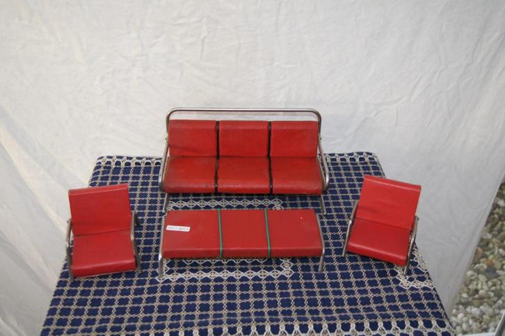 Halabala ( Salesma,n Sample Jindrich Meubeltjes, Antiek en Kunst, Kunst | Beelden en Houtsnijwerken, Ophalen of Verzenden