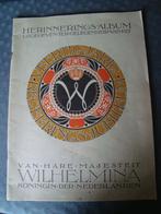 Herinnerings-album van hare majesteit wilhelmina, Ophalen of Verzenden, Zo goed als nieuw, Kaart, Foto of Prent