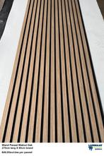 Akoestische Wandpanelen Walnut Oak 270cm x 60cm x 18mm