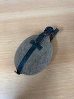 Duitse veldfles staal 1944 WW2, Ophalen of Verzenden, Landmacht, Duitsland, Overige typen