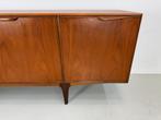 Vintage dressoir Mcintosh, Huis en Inrichting, Kasten | Dressoirs, Ophalen of Verzenden, Gebruikt, 25 tot 50 cm, 150 tot 200 cm