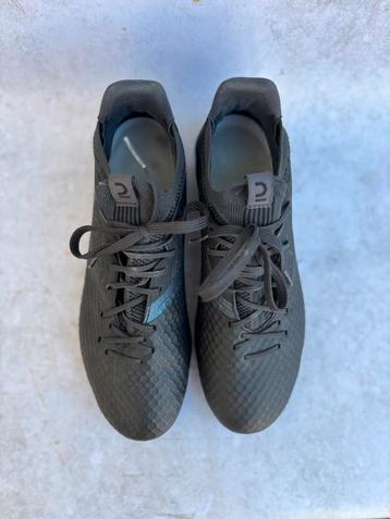 Kipsta voetbalschoenen maat 41 beschikbaar voor biedingen