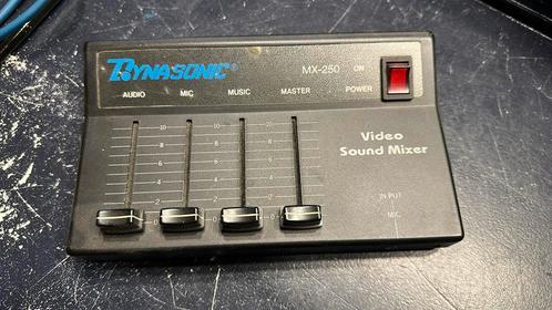 Dynasonic MX-250 video sound mixer A3, Muziek en Instrumenten, Mengpanelen, Ophalen of Verzenden