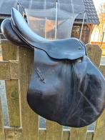 Stubben Siegfried extra 18 inch en Knight Rider 14 inch, Dieren en Toebehoren, Ophalen, Dressuur