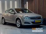 Opel Astra GTC 1.6 Sport | AIRCO | CRUISE | NAP | 17" LMV, Zwart, 4 cilinders, 1589 cc, 620 kg