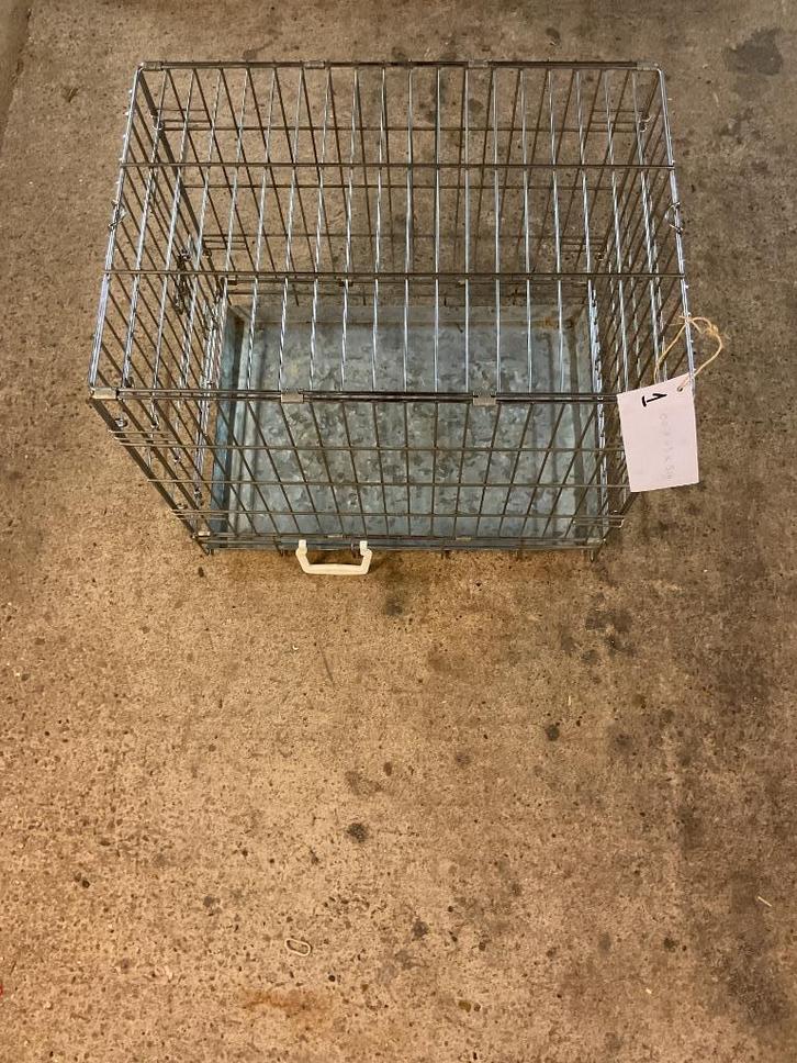 7 benches, gebruikt en nieuw, kleine prijsjes, Dieren en Toebehoren, Hondenbenches, Gebruikt, Ophalen