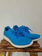 Adidas PureBoost mt 45 1/3, Ophalen of Verzenden, Zo goed als nieuw, Adidas, Sneakers of Gympen