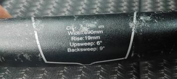 giant aluminum stuur 69cm beschikbaar voor biedingen