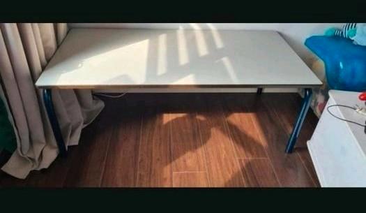 Peuter/Kleuter Tafel - 140x70x52cm, Kinderen en Baby's, Kinderspulletjes, Gebruikt, Ophalen