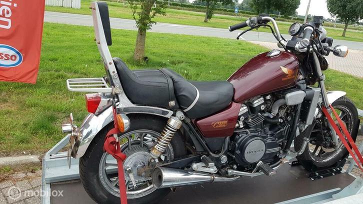 Honda VF 750 C/ V45 magna 1986/87compleet maar in ONDERDELEN, Motoren, Onderdelen | Honda, Gebruikt, Ophalen of Verzenden