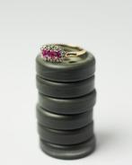 Vintage goud 9k karaat gouden ring topaas diamant, Ophalen of Verzenden, Zo goed als nieuw, 17 tot 18, Dame