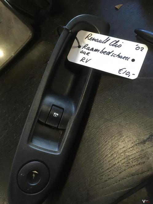 Renault Clio 2002 raambedieningsschakelaar rechtsvoor, Auto-onderdelen, Dashboard en Schakelaars, Gebruikt, Ophalen of Verzenden