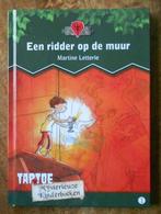Een ridder op de muur - Martine Letterie = Berend + Bertine, Ophalen of Verzenden, Zo goed als nieuw, Fictie algemeen