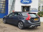 Volvo V60 1.6 T3 150PK R-Design Automaat | Trekhaak | Naviga, Auto's, Volvo, Zwart, 4 cilinders, 1600 kg, LED verlichting