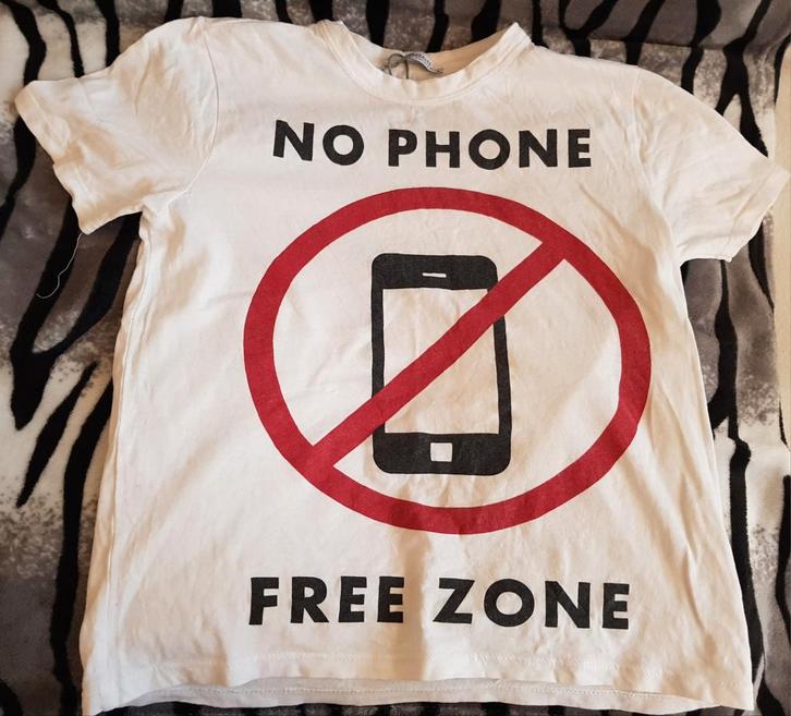 Zara t-shirt wit maat s no phone free zone tshirt shirt, Kleding | Dames, T-shirts, Zo goed als nieuw, Maat 36 (S), Wit, Korte mouw