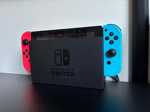 Nintendo Switch+ Extra Joy-Cons + Games, Spelcomputers en Games, Spelcomputers | Nintendo Switch, Gebruikt, Switch Original, Met 3 controllers of meer
