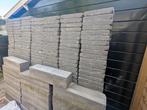 Gratis tegels en stapelstenen/borderrand, Ophalen, Gebruikt, 10 m² of meer, Beton