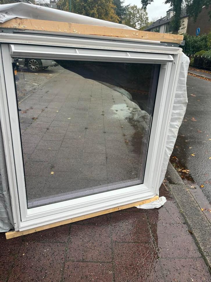 Dakraam te koop, Doe-het-zelf en Verbouw, Glas en Ramen, Gebruikt, Dakraam, 80 tot 120 cm, Minder dan 80 cm, Dubbelglas, Ophalen of Verzenden