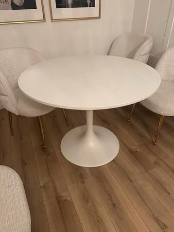 IKEA docksta Eettafel - Stijlvol en Praktisch! beschikbaar voor biedingen