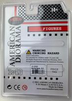 American Diorama 1:43 Race Day Metal Figure set no 4, 2 fig, Overige merken, -, Nieuw, Ophalen of Verzenden
