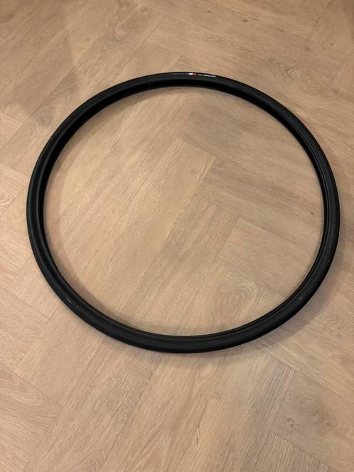 2 nieuwe racefiets banden - Bontrager R1, Fietsen en Brommers, Fietsonderdelen, Nieuw, Racefiets, Band, Ophalen