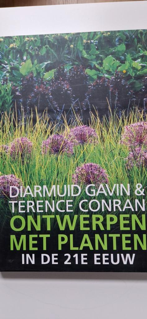 Diarmuid Gavin - Ontwerpen met planten, Boeken, Wonen en Tuinieren, Zo goed als nieuw, Interieur en Design, Ophalen of Verzenden