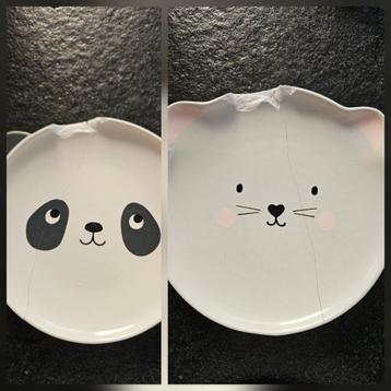 Gezocht: kinderbord h&m panda & poes  beschikbaar voor biedingen