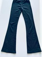 Zwarte flared broek van WE - 134/140, Kinderen en Baby's, Kinderkleding | Maat 134, Broek, WE, Meisje, Ophalen of Verzenden
