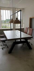 Industrieel bureau, Ophalen