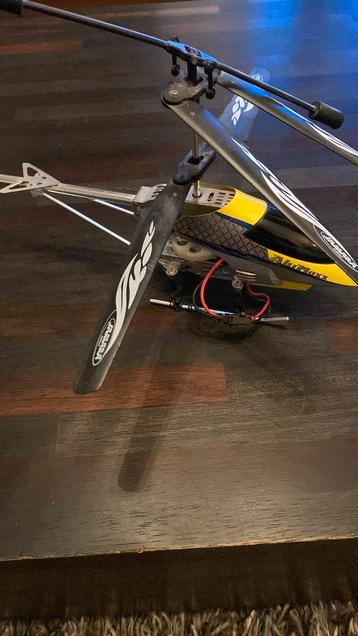 Rc helicopter beschikbaar voor biedingen