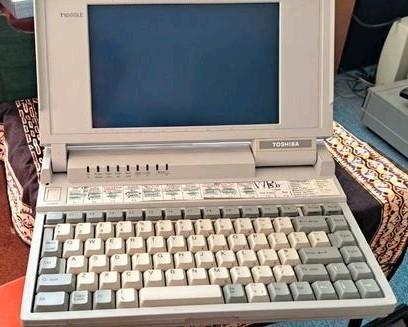 Toshiba T1000E Laptop - Vintage Computer, Computers en Software, Vintage Computers, Ophalen