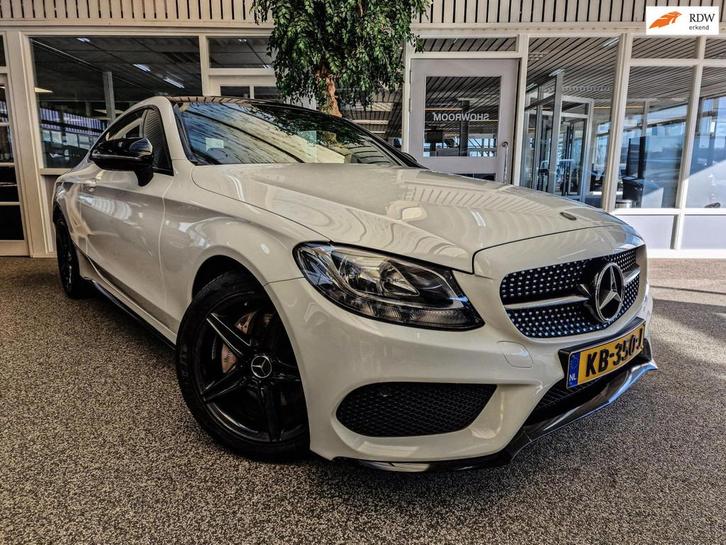 Mercedes-Benz C-klasse Coupé 180 AMG NIGHT NAVI, Auto's, Mercedes-Benz, Te koop, C-Klasse, ABS, Airbags, Airconditioning, Centrale vergrendeling