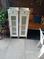 Vitrinekasten. Samen. 40. Euro. H.120 B38 D 29. Cm, Huis en Inrichting, Kasten | Vitrinekasten, Ophalen of Verzenden, Zo goed als nieuw