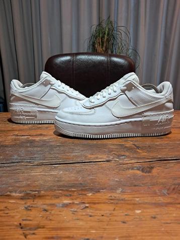 Nike Air Force 1 Shadow 'Triple White' Size 40,5 beschikbaar voor biedingen