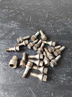 Set anti diefstal bouten, Auto diversen, Ophalen of Verzenden