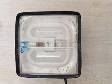 Elektron Berlin Werklamp met Geïntegreerde Stopcontacten  beschikbaar voor biedingen