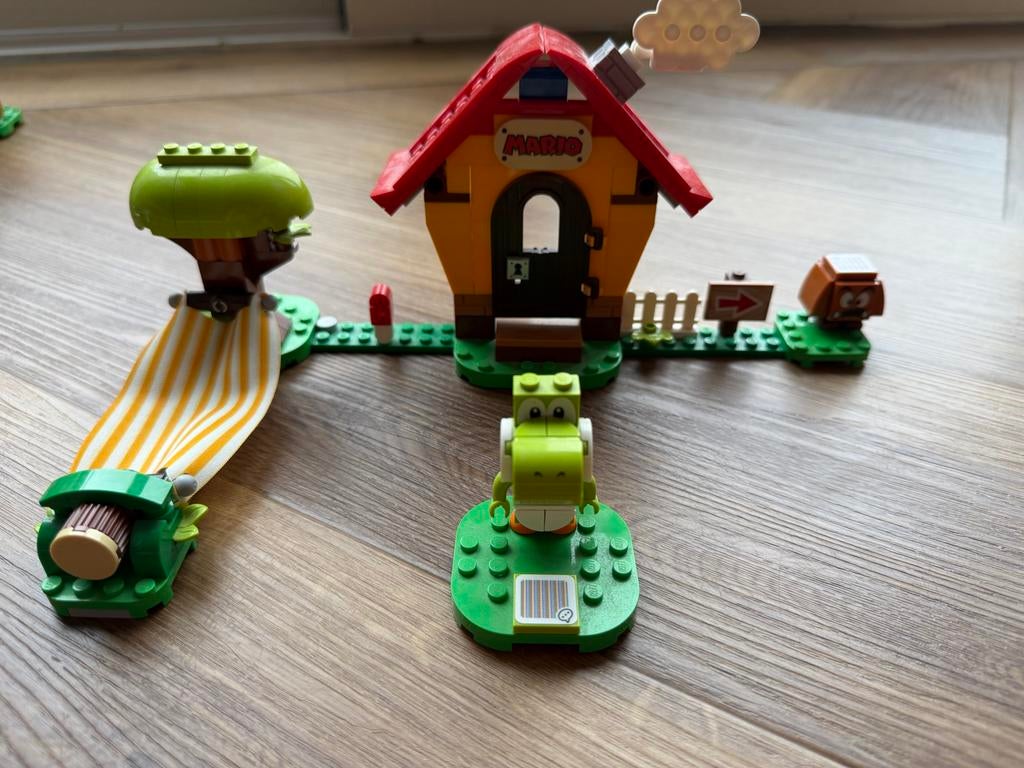LEGO Super Mario 71367 Mario's huis & Yoshi - Compleet, Ophalen of Verzenden, Zo goed als nieuw, Complete set, Lego