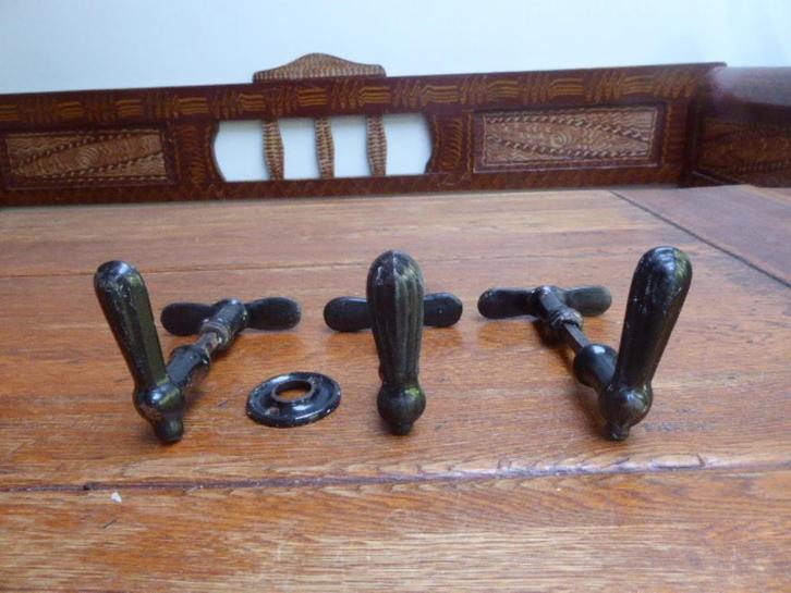 3 antieke deurklinken en 3 deurkrukken, Antiek en Kunst, Antiek | Woonaccessoires, Ophalen of Verzenden