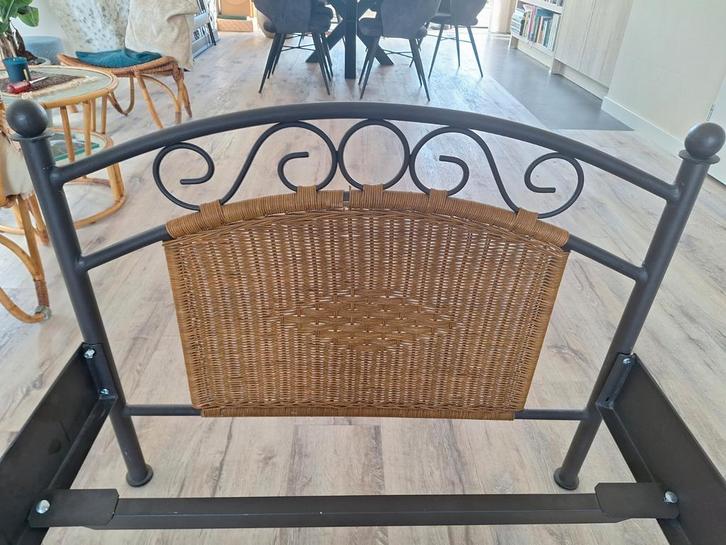 Metalen Ledikant 90x200 - Eenpersoonsbed, Huis en Inrichting, Slaapkamer | Bedden, Eenpersoons, 90 cm, 200 cm, Metaal, Ophalen