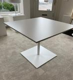 Knoll WA square meeting table - vergadertafel - tafel, Huis en Inrichting, Tafels | Eettafels, 50 tot 100 cm, Overige materialen