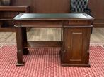 Klassiek Engels bureau #537, Ophalen of Verzenden, Zo goed als nieuw, Bureau