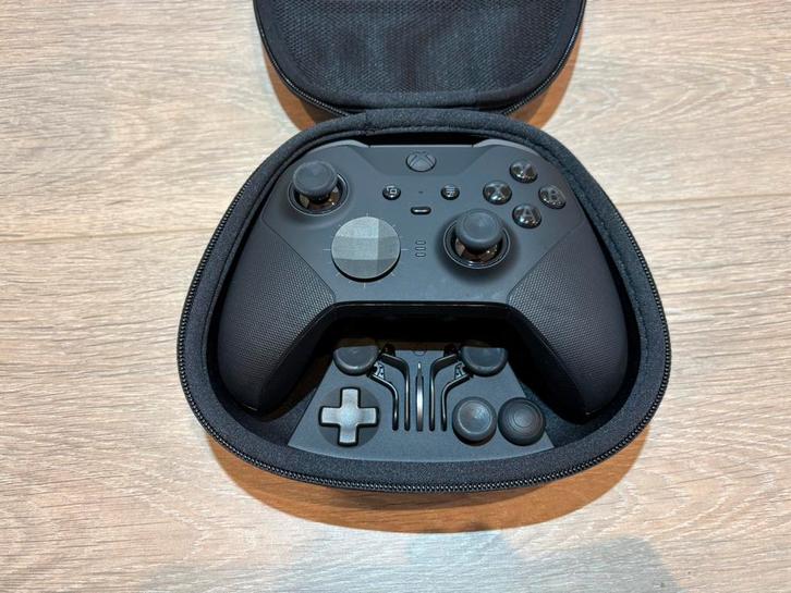 Xbox Elite Series 2 Controller, Spelcomputers en Games, Spelcomputers | Xbox | Accessoires, Gebruikt, Xbox One, Xbox Series X