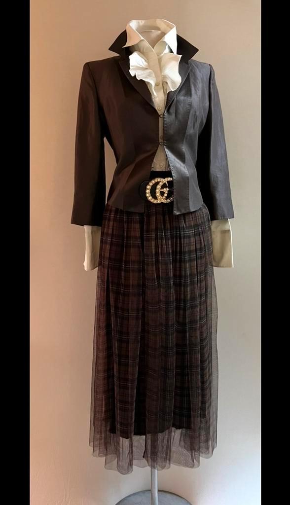 Max Mara Maxmara 38 zijde blend jasje bruin, Kleding | Dames, Jasjes, Kostuums en Pakken, Zo goed als nieuw, Maat 38/40 (M), Bruin