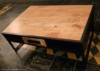 Stoere Industriële Salontafel Haco, Huis en Inrichting, Tafels | Salontafels, 100 tot 150 cm, Zo goed als nieuw, Metaal, Minder dan 50 cm