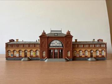 Faller model 110113 ‘Hauptbahnhof’  beschikbaar voor biedingen