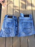 2 spijkerbroeken maat W28/L32 merk Own the streets, Kleding | Heren, Spijkerbroeken en Jeans, Blauw, W32 (confectie 46) of kleiner