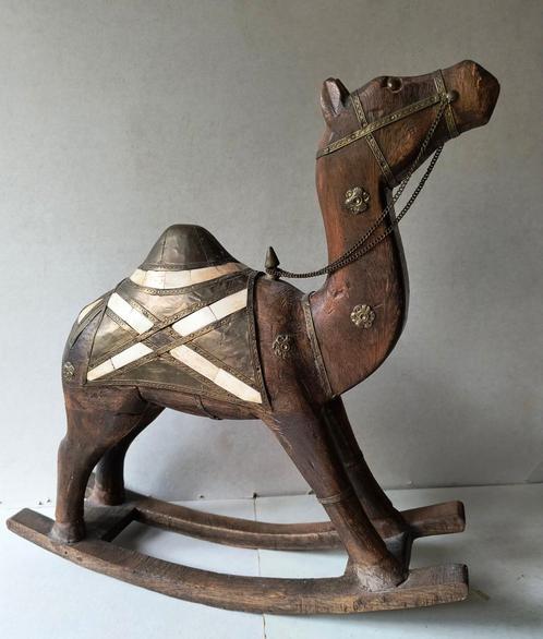 Schommel Dromedaris kameel hout been brons messing, Antiek en Kunst, Kunst | Designobjecten, Ophalen of Verzenden